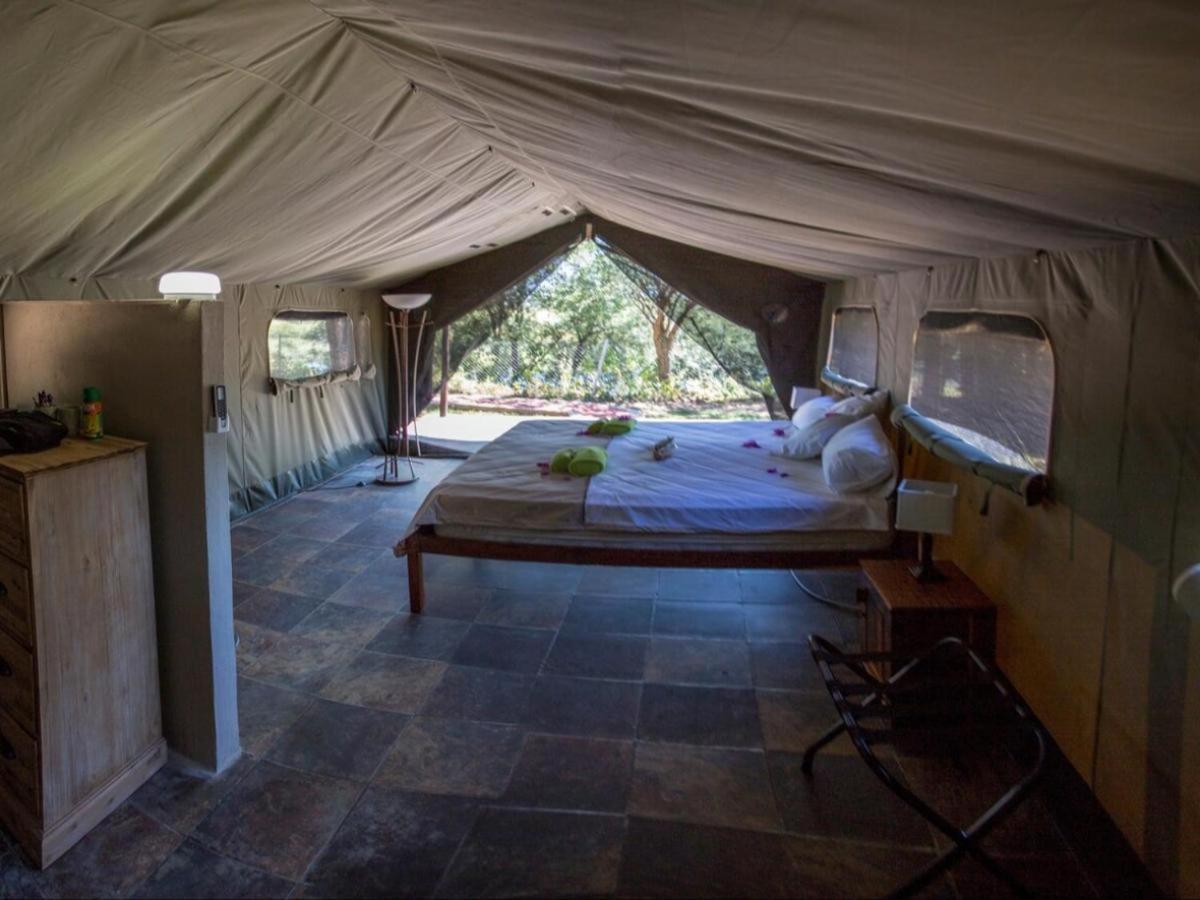 Kayova River Lodge Ndiyona ภายนอก รูปภาพ