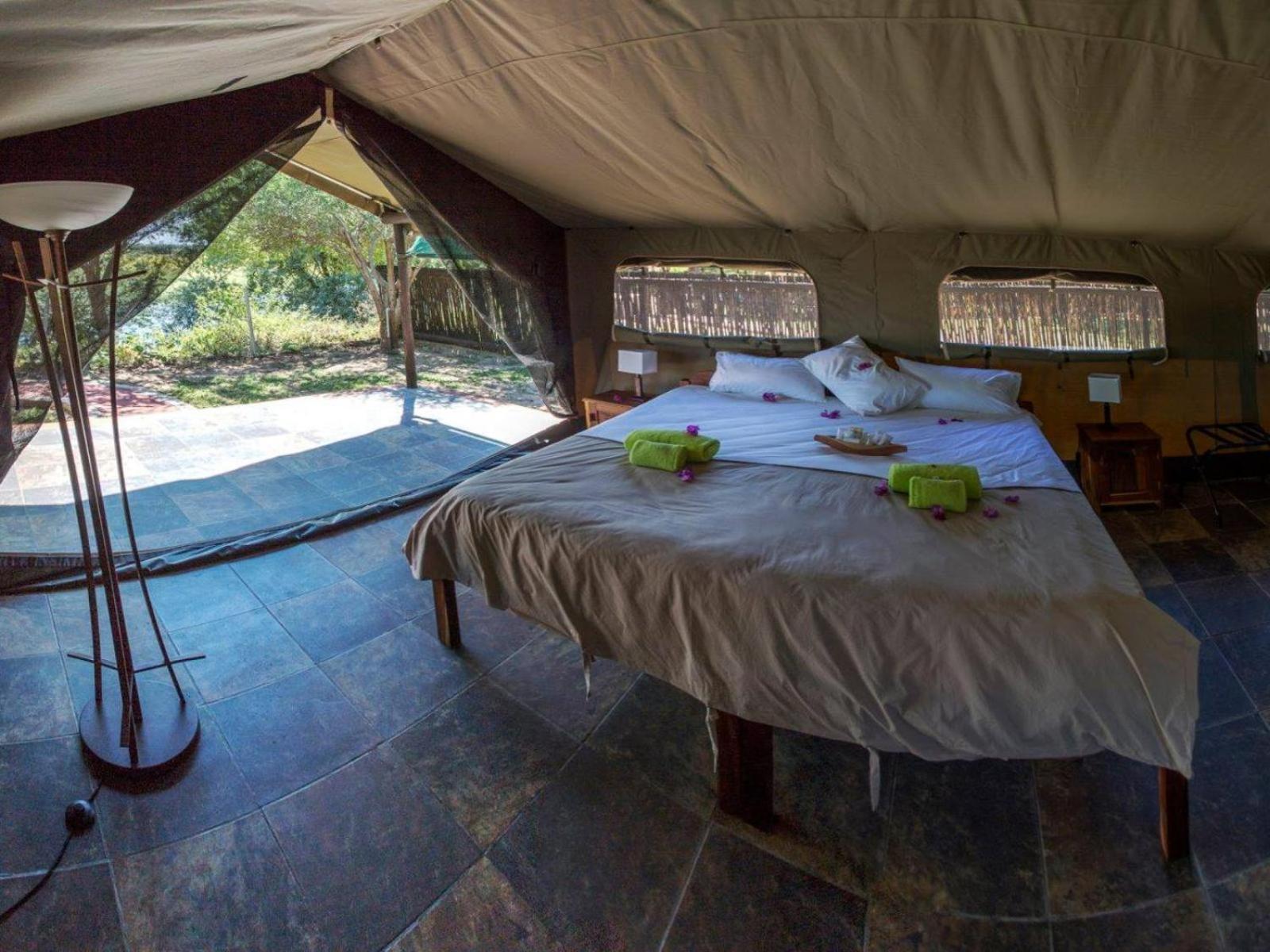 Kayova River Lodge Ndiyona ภายนอก รูปภาพ
