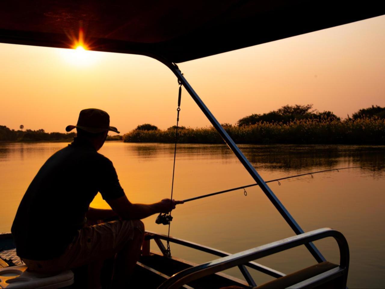 Kayova River Lodge Ndiyona ภายนอก รูปภาพ