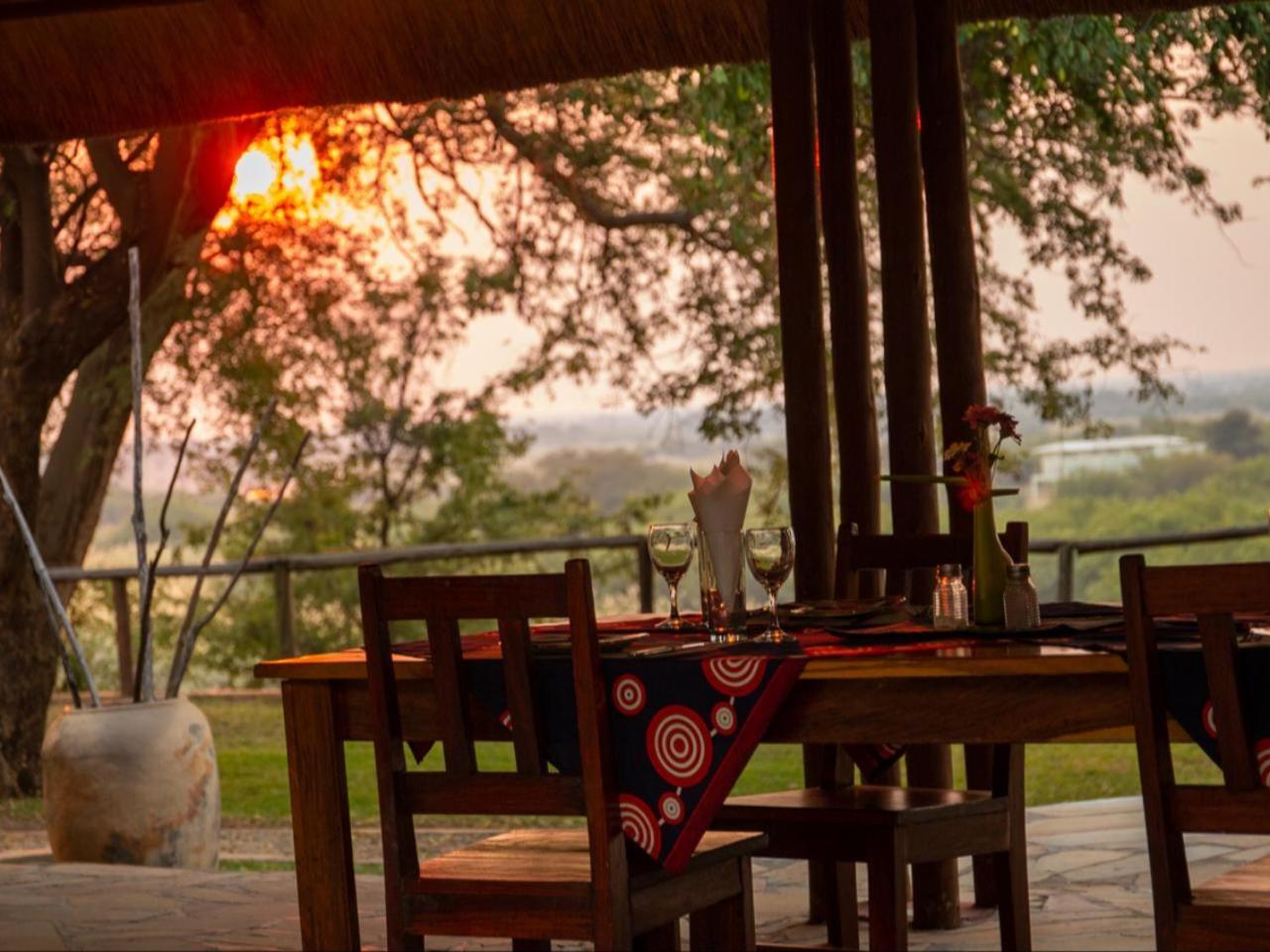 Kayova River Lodge Ndiyona ภายนอก รูปภาพ